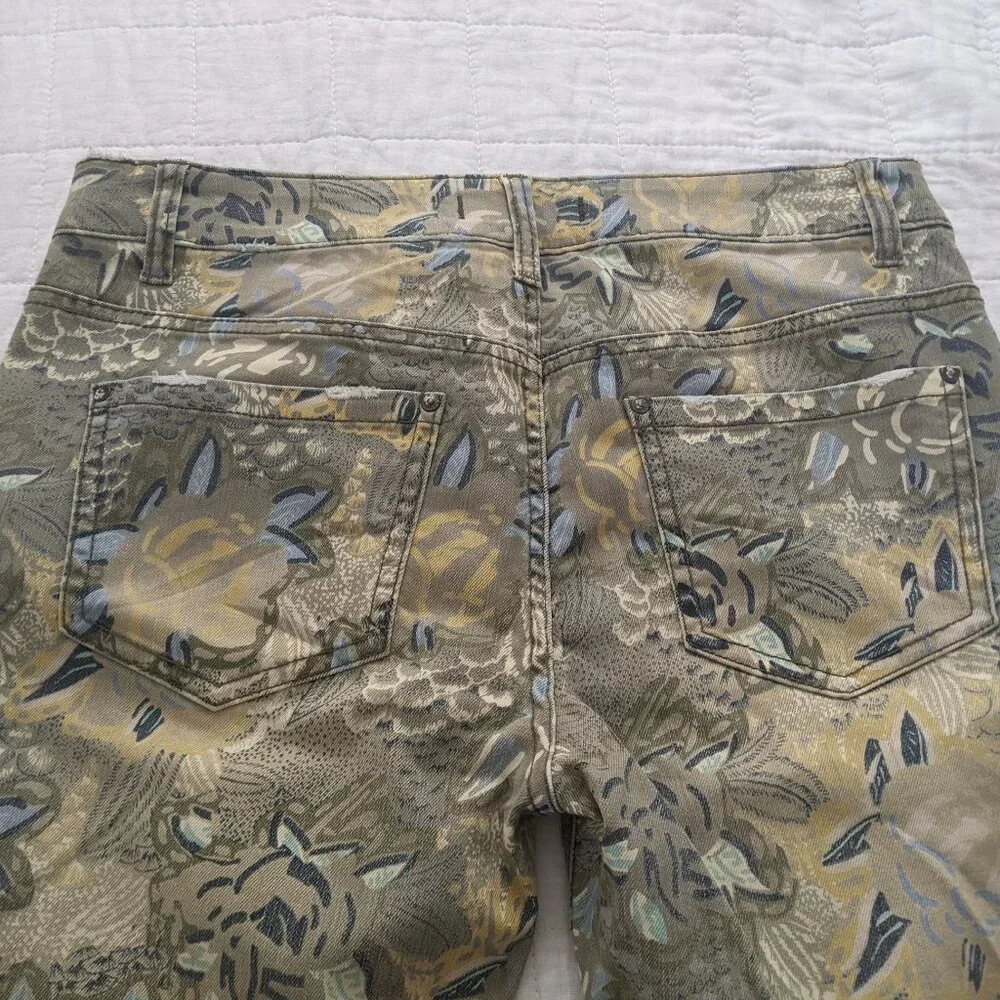 Free People Bell Bottom Flared Jeans - Picture 5 of 6